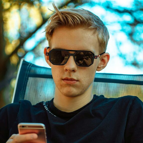 FEISEDY Retro 70er Jahre Sonnenbrille Damen Herren Vintage Flache Quadratische Brille mit UV400-Schutz B2622