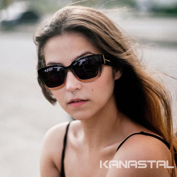 KANASTAL Übergröße Überzieh Sonnenbrille Herren und Damen Polarisiert Überbrille Sonnenbrille für Brillenträger UV400 Sonnenschutz, Blau Rahmen Schwarz Gläser