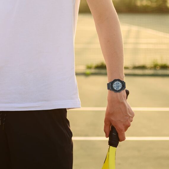 GOLDEN HOUR Sport-Armbanduhr, ultradünn, minimalistisch, wasserdicht, digital, mit Weitwinkel-Display, Gummiband, für Herren und Damen