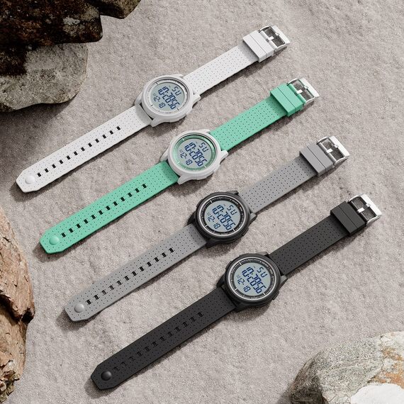 GOLDEN HOUR Sport-Armbanduhr, ultradünn, minimalistisch, wasserdicht, digital, mit Weitwinkel-Display, Gummiband, für Herren und Damen