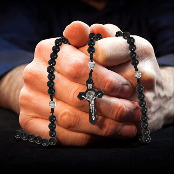 Runmeihe Katholisches Kreuz Rosenkranz Halskette, Naturholz Gebetskette mit Medaille Kreuz Jesus Christus Heiliger Benedikt, für katholische Christen Religiöse Kommunion, Taufe, Messe, Bibel