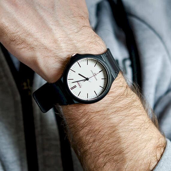 CASIO Unisex ErwachseneArmbanduhr Analog Quarz Harz MW-240-7EVEF