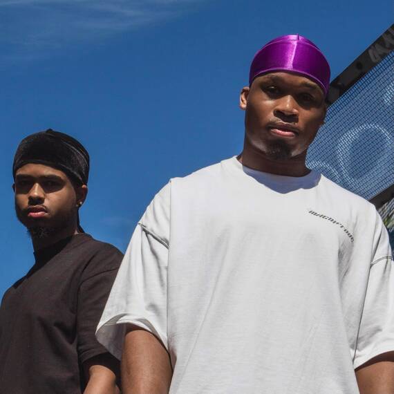 SHYNE Silky Durag – Mehrfarbige Optionen | Perfekt für Waves, Zöpfe und Locken | Premium Silk Du Rags für Männer und Frauen | Ultraweicher und knitterfreier Satin | Black Owned Business (Lila)