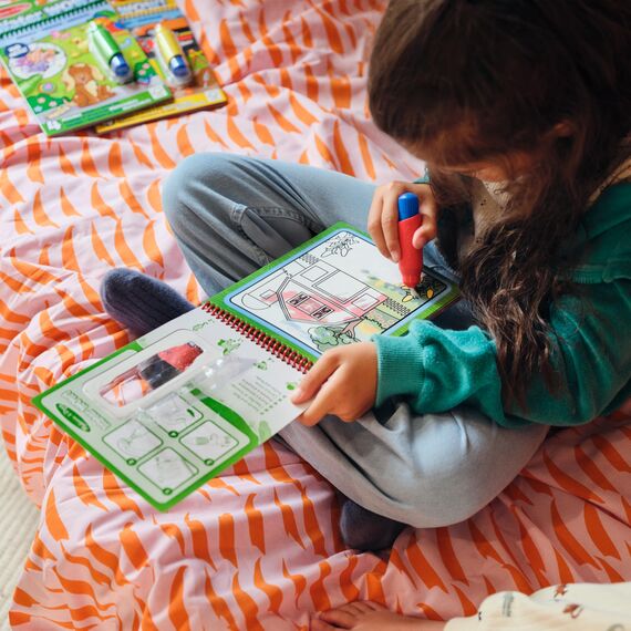 Melissa & Doug - Water Wow Wassermalbuch Tiere mit Spiralbindung und Wasserstift, 4 Motivseiten, Stift auffüllbar, Für Kinder ab 3 Jahren