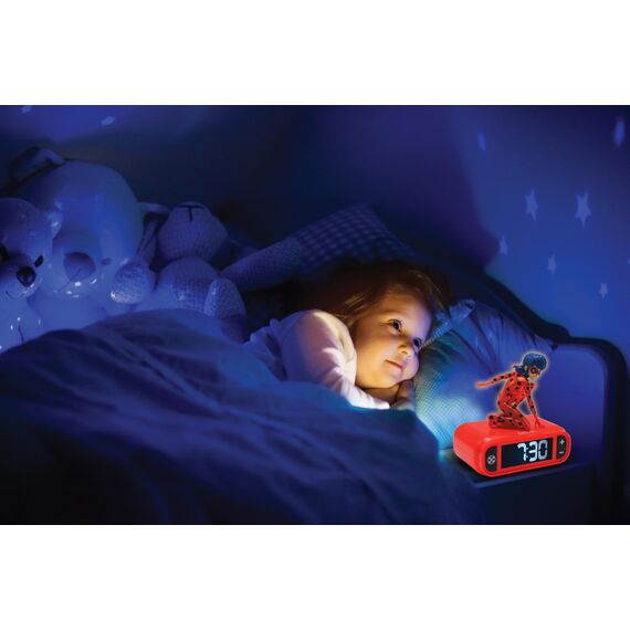 Lexibook - Wecker mit Nachtlicht Miraculous, Ladybug-Digitalwecker mit Nachtlicht Snooze, Uhr, leuchtendes Ladybug, Rot - RL800MILXB