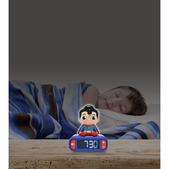 Lexibook, Superman, Superman Wecker mit Nachtlicht, Geräusche und Melodien, Hintergrundbeleuchtetes LCD-Display, Leuchtend, Schlummerfunktion, RL800SU