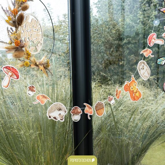 Papierdrachen 10m Girlande als Herbstdekoration - Deko zum Basteln für Jungen & Mädchen - Eichhörnchen & Igel | Kreativprojekt in Kita und Schule