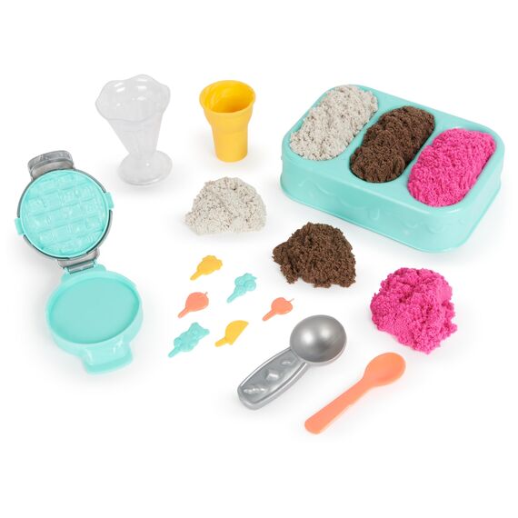 Kinetic Sand Eiscreme Set - mit 454 g kinetischem Sand aus Schweden, erfüllt alle gesetzlichen Anforderungen, mit Waffeleisen und Zubehör für kreatives Indoor-Rollenspiel, für Kinder ab 3 Jahren