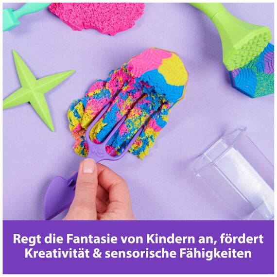 Kinetic Sand Squish N' Create Set - mit 382 g original magischem kinetischem Sand aus Schweden in drei Farben und 5 Werkzeugen für kreatives Indoor-Sandspiel, ab 7 Jahren