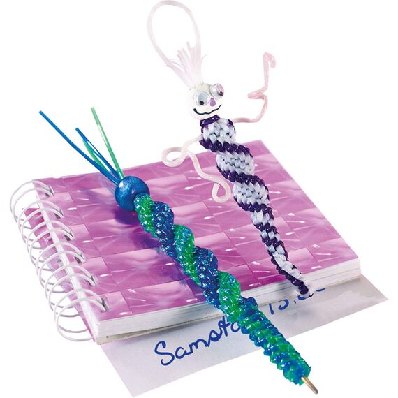 folia 731100 - Basic Mix Scoubidou Flechtschnüre, opak/transparent, 100 Stück sortiert in 10 verschiedenen Farben - ideal zum Flechten von Armbändern, Schlüsselanhängern, usw.
