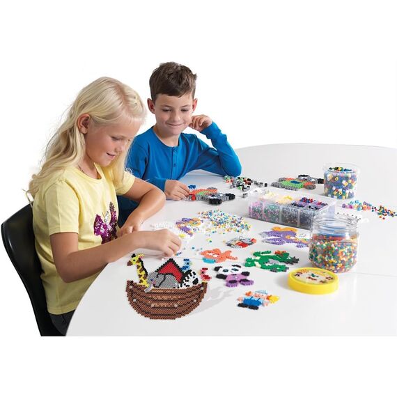 Hama Perlen 211-90 Bügelperlen XXL Dose mit ca. 13.000 bunte Midi Bastelperlen mit Durchmesser 5 mm im gestreiften Mix, kreativer Bastelspaß für Groß und Klein