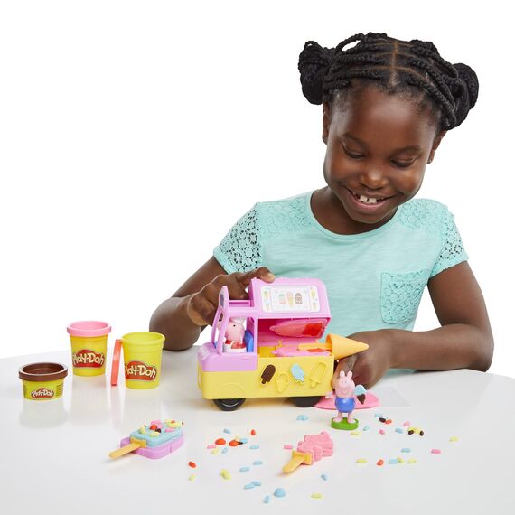Play-Doh Peppas Eiswagen Bastel-Set, 3 x56g Dosen und 2 x 28 g Dosen Modelliermasse, Peppa und Schorsch Figuren und viele Accessoires und Formen, kreatives für Kinder ab 3 Jahren