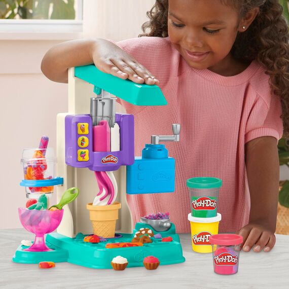 Play-Doh Bunte Regenbogen Eismaschine, 2 x 56g einfarbig & 3 x 56g zweifarbig, Spielküchen-Set mit Zubehör, kreatives Spielen für Kinder ab 3 Jahren