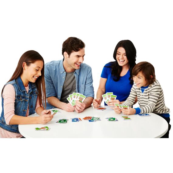 Mattel Games Skip-BO, Kartenspiele für die Famile, Perfekt als Kinderspiel, Reisespiel oder Spiel für Erwachsene, Gesellschaftsspiel, für 2-6 Spieler, ab 7 Jahren, 52370