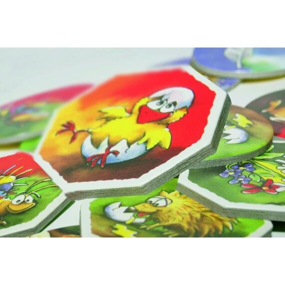 Zoch 601121800 Zicke Zacke Hühnerkacke – das rasante Gedächtnisrennen, Kinderspiel des Jahres 1998, 2-4 Spieler, für Jungen und Mädchen ab 4 Jahren