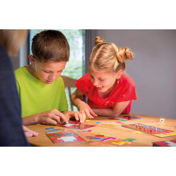 Kosmos 697396 Ubongo Junior, rasantes Kinderspiel ab 5 Jahren, Knobelspaß und Legespiel, für 1-4 Spieler