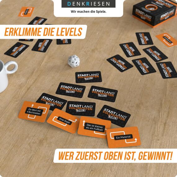 DENKRIESEN - Stadt Land Vollpfosten® Levels – Classic Edition | 60 Spielkarten und Blitzwürfel ab 12 Jahren | ca. 30 min Spielzeit für 2-6 Spieler | Familienspiel im Stadt Land Fluss Stil
