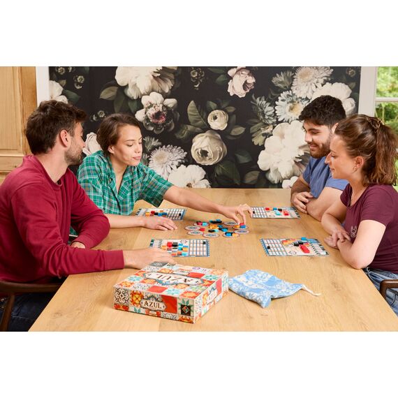 Next Move Games, UNbox Now, Azul, Grundspiel, Familienspiel, Spiel des Jahres 2018, 2-4 Spieler, Ab 8+ Jahren, 30-45 Minuten, Deutsch