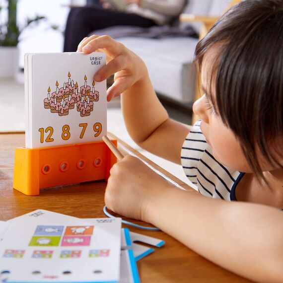 HABA Logic! CASE Starter Set 6+, Logikspiel für Kinder ab 4 Jahren, Reisespiel, 306118, Moyen