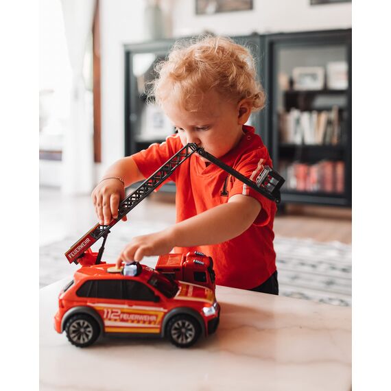 Dickie Toys 203714016 VW Tiguan R-Line Fire Car, Auto, Feuerwehr Einsatzfahrzeug, SUV, Blaulicht & Sound, inkl. Batterien, 25 cm, für Kinder ab 3 Jahren, rot