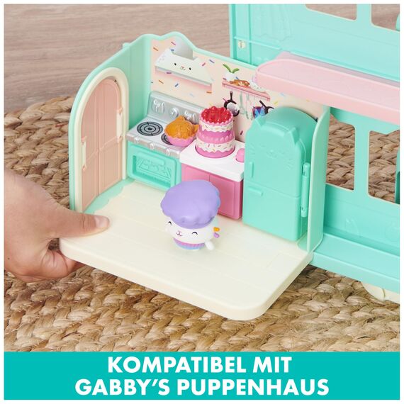 DREAMWORKS GABBY'S DOLLHOUSE - Deluxe Raum, Bakey with Cakey, Küche mit Kuchi (engl. Cakey), 3 Möbelstücken und 2 Überraschungsboxen mit Zubehörteilen, geeignet für Kinder ab 3 Jahren