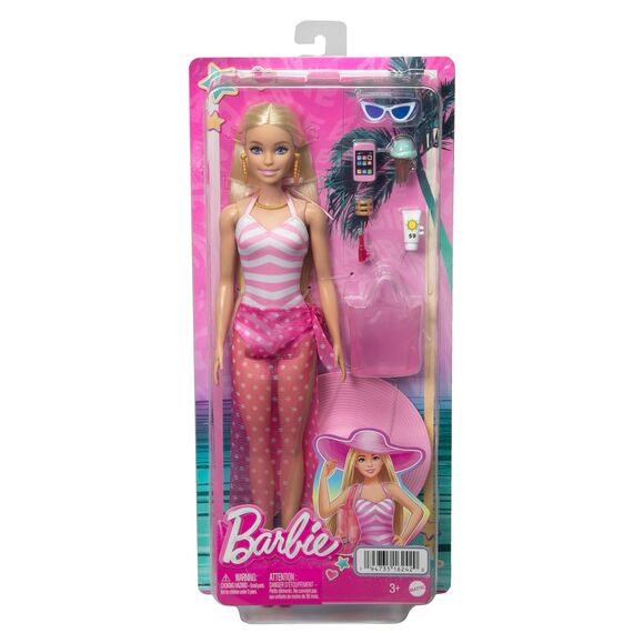 Barbie - Blonde Puppe mit pink-weißem Badeanzug, Sonnenhut, Tragetasche und Strand-Accessoires, für Kinder ab 3 Jahren, HPL73