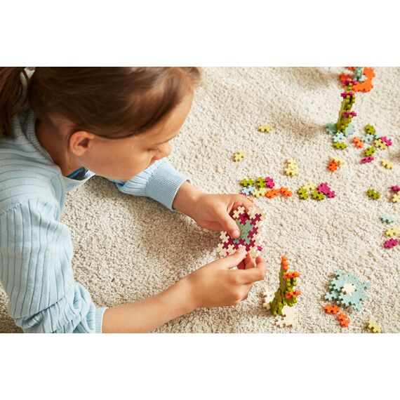 Plus-Plus 4329 Geniales Konstruktionsspielzeug, Farbmix Botanik, Kreativ-Bausteine Tube, Bausteinset für Kinder ab 5 Jahren, 240 Teile