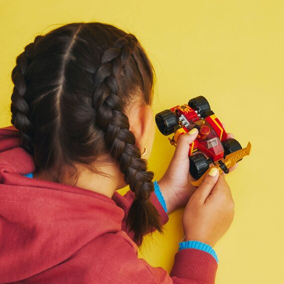 LEGO NINJAGO Jay Battle Mech, Ninja-Spielzeug für Kinder mit Figuren & NINJAGO Kais Ninja-Rennwagen EVO 2in1 Rennwagen Spielzeug zu Geländewagen-Fahrzeug