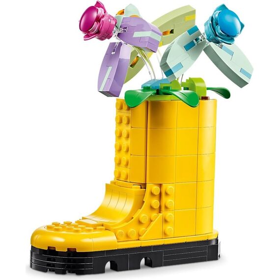 LEGO Creator 3in1 Flowers in Watering Can Toy to Welly Boot to 2 Birds on a Perch, Animals Set for Girls, Boys & Kids, with 3 Butterfly Toys, Makes a Great Desk Accessory, Nature Gift 31149