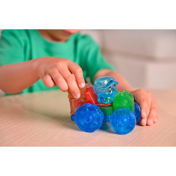 Jelly Blox - Farm Set, Sensorisches Spielzeug für Kinder ab 2 Jahren, Bauset mit 18 weichen, Sensorischen Bauernhoftieren und -Figuren, Bauernhof-Set mit Weichen und Flexiblen Bausteine, Geschenkidee