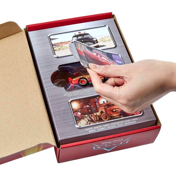 Mattel Disney Pixar Cars - Disney Pixar Fahrzeuge Radiator Springs 3er-Packung, beliebte Die-Cast-Fahrzeuge, Spielzeug ab 3 Jahren HBW14
