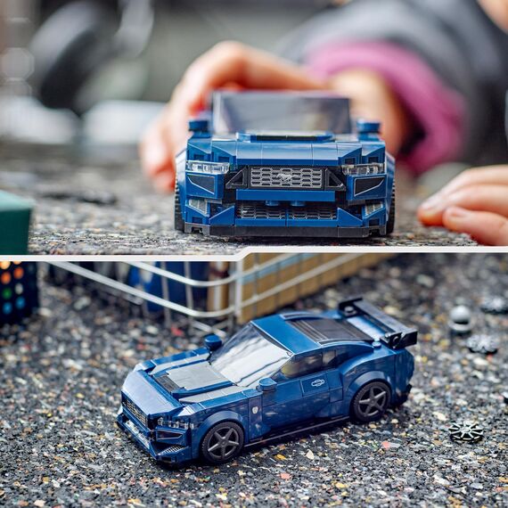 LEGO Speed Champions Ford Mustang Dark Horse Sportwagen, Auto-Spielzeug mit Minifigur zum Bauen, Spielen und Ausstellen für Kinder, Geschenk für Jungs, Mädchen und Autofans ab 9 Jahren 76920