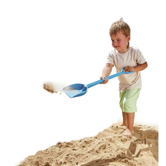 Hape Sandschaufel, Blau - Robuste Sand- und Buddelschaufel für Strand, Garten und Sandkasten, Outdoor Spielzeug für Kleinkinder, Sandspielzeug für Kinder ab 18 Monaten