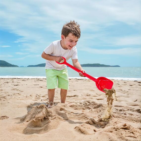 Hape Sandschaufel, Rot - Robuste Sand- und Buddelschaufel für Strand, Garten und Sandkasten, Outdoor Spielzeug für Kleinkinder, Sandspielzeug für Kinder ab 18 Monaten