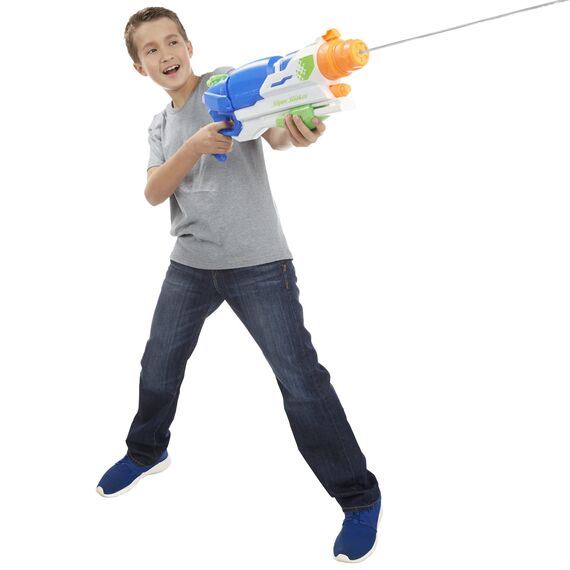 Super Soaker Barrage Wasserpistole drei Spritzmodi bis zu 11,5 Meter Reichweite riesiger 2,4L Wassertank einfaches Auffüllen