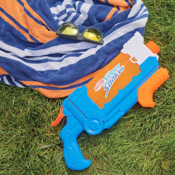 Nerf Super Soaker Flip Fill Wasserblaster, Spritzpistole mit 4 Modi, schnelles Befüllen, Outdoor-Spielzeug mit 887 ml Tank, für Jungen und Mädchen (Packung mit 2)