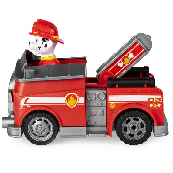 PAW PATROL Marshalls ferngesteuertes Feuerwehrauto mit Fernbedienung, Spielzeug für Kinder ab 3 Jahren, Batteriebetrieben