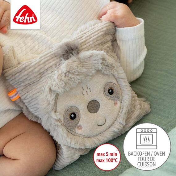 Fehn Kirschkernkissen Faultier – Kuschelkissen mit entnehmbarem Wärme-/ Kältesäckchen für Babys und Kleinkinder