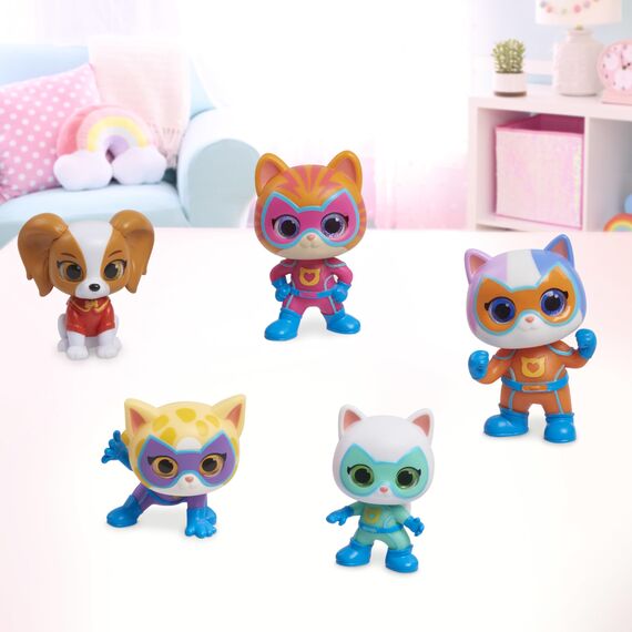Just Play Disney Junior SuperKitties Heldenteam, 5-teiliges Figurenset, 5 cm große Sammelfiguren, Kinderspielzeug ab 3 Jahren
