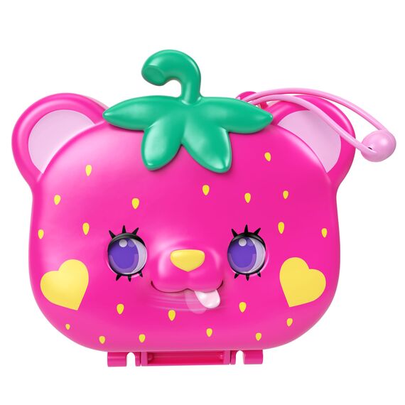 Polly Pocket Erdbeer Bärchen Schatulle - inklusive 2 Puppen, 12 Accessoires und 5 Motiven zum Geschichtenerzählen drehbare Augen und tollem Garten-Spielplatz, für Kinder ab 4 Jahren, HRD35
