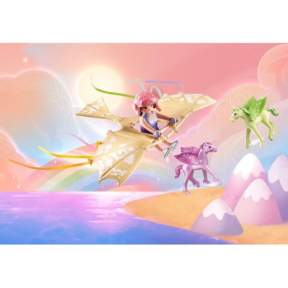 PLAYMOBIL Princess Magic 71363 Himmlischer Ausflug mit Pegasusfohlen, Flugunterricht in den Wolken, mit Einer Prinzessin und Zwei Pegasusfohlen, Spielzeug für Kinder ab 4 Jahren