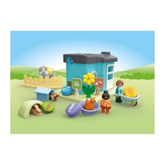PLAYMOBIL JUNIOR | Tierpension mit Futterspender | nachhaltiges Spielzeug aus biobasierten Kunststoffen | für Kinder ab 1 Jahr | 71690
