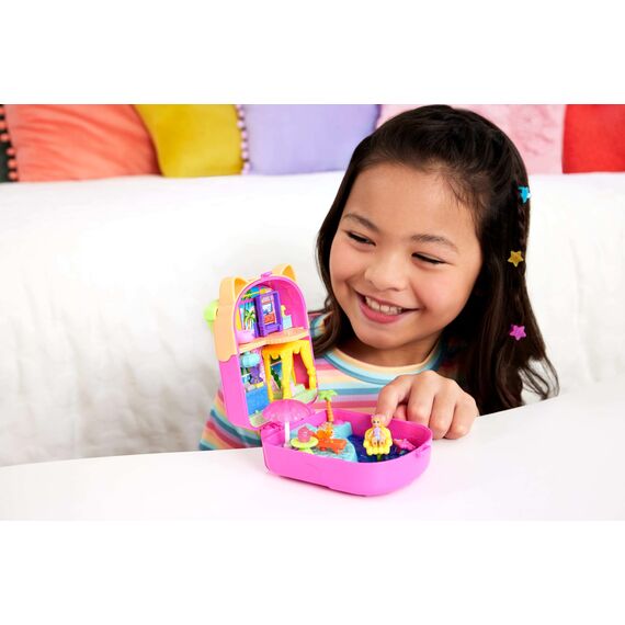Polly Pocket Puppe und Spielset, Eiskätzchen-Schatulle, Reisespielzeug mit 1 Minipuppe, Hündchen und passendem Zubehör, JCB17