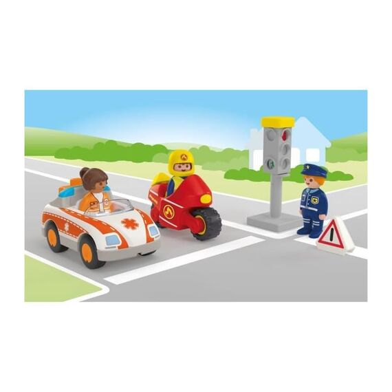 PLAYMOBIL JUNIOR | Helden des Alltags | nachhaltiges Spielzeug für Kinder ab 1 Jahr | inklusive Ärztin, Feuerwehrmann und Polizist | 71692