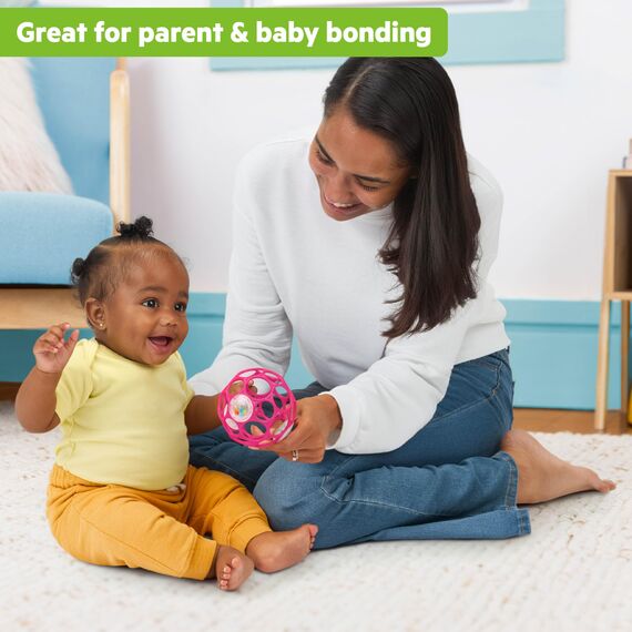 Bright Starts, Oball Rattle, Pink - Flexibles und leicht Greifbares Design, für Kinder Jeden Alters