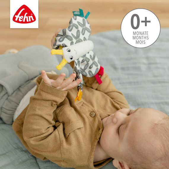 Fehn Knister-Schmetterling – Activity-Rascheltier zum Greifen, Lauschen, Spielen & Geräusche erzeugen - fördert Babys Sinne & Motorik - idealer Begleiter für Babys und Kleinkinder ab Geburt