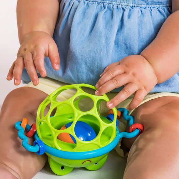 Oball, Greifball mit Glockenball, Greifring und Schiebekugeln im flexiblen, leicht greifbaren Design