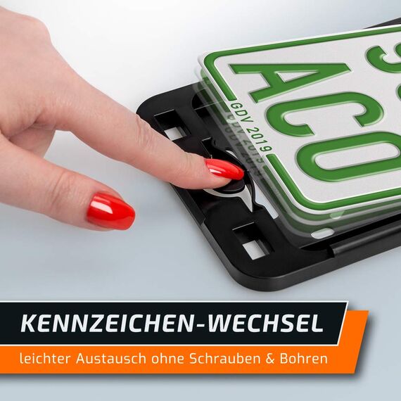 Kennzeichenhalter für Versicherungskennzeichen | 135 x 110 mm | Mofa | Roller | E-Scooter | S-Pedelec | E-Bike | Moped | Leichkraftrad | 50 CCM
