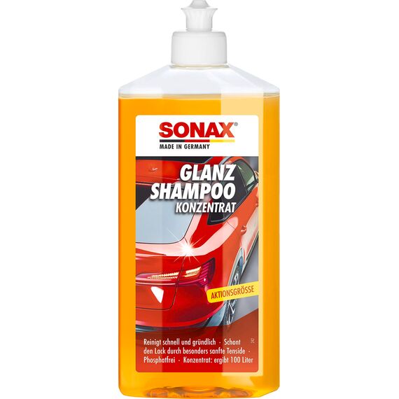 SONAX GlanzShampoo Konzentrat (500 ml) durchdringt und löst Schmutz gründlich, ohne Angreifen der Wachs-Schutzschicht | Art-Nr. 03142000
