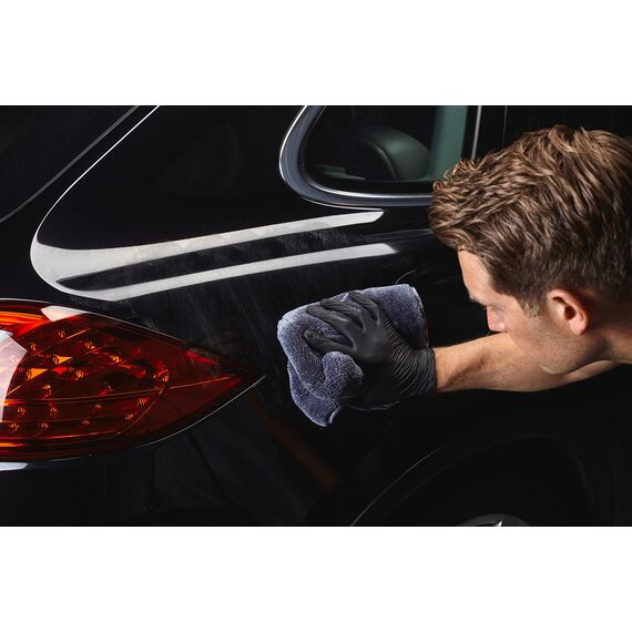 SONAX MicrofaserTuch SoftTouch (50 Stück) streifenfreies Abwischen von Polituren & Versiegelungen & für Innenraumreinigung/Art-Nr. 04513000